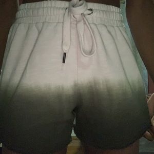 Forever21 ombré shorts